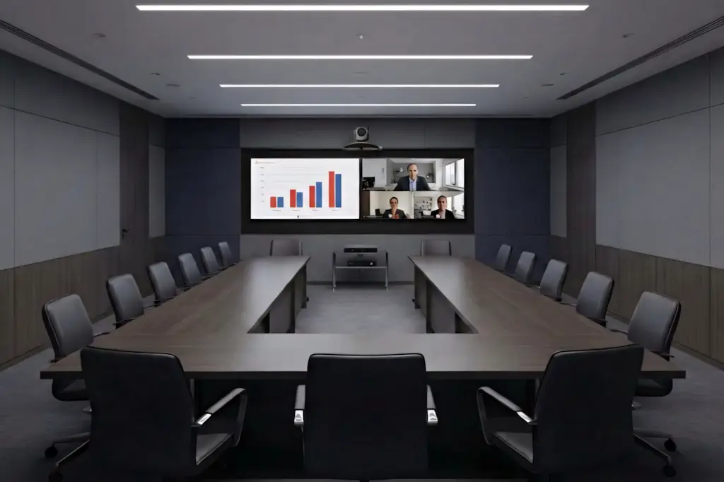 Polycom HDX 8000 ВКС для большого зала